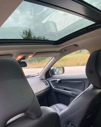 Volvo XC 60 cena 71900 przebieg: 206000, rok produkcji 2015 z Warszawa małe 596